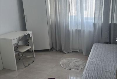 Apartament cu 3 camere decomandat în Roșu - 4