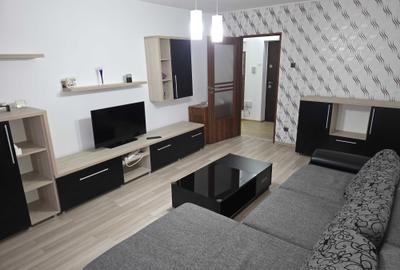 Apartament cu 3 camere decomandat în Frații Golești - 3