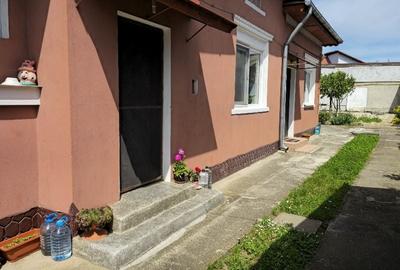 Casă cu 4 camere în Central - 8