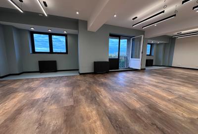 Apartament cu  vedere  panoramică .160 mp.Renovat 2025.Finisaje premium! - 1