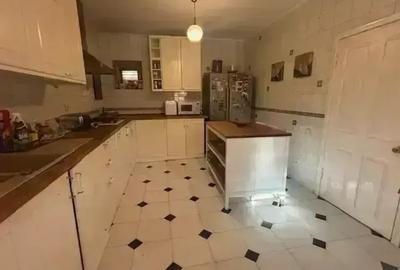 Casa 9 camere 5 Bai | Pretabila After school | Birouri | Alunisului - 10