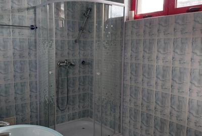 Casă cu 8 camere cu Teren 776 Mp în Central - 5