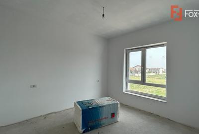 Duplex cu 5 camere cu Canalizare în Dumbrăvița - 13
