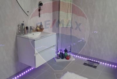 Casă cu 4 camere cu Teren 2500 Mp în Corbeni - 3
