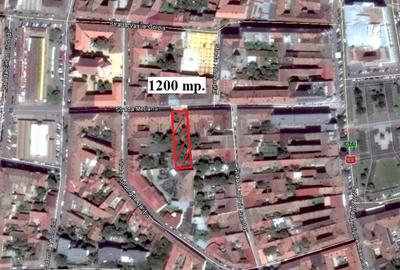 Teren de 1200 mp, în Ultracentral