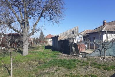 Teren cu suprafata de 1487 mp in Ronat! Negociabil. - 2