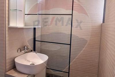Apartament de vanzare in zona centrala , str.Dupa Zid - 4