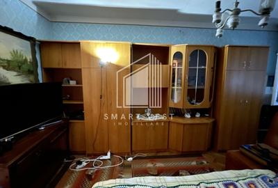 Apartament cu 4 camere semidecomandat, mobilat în Micro 15 - 2