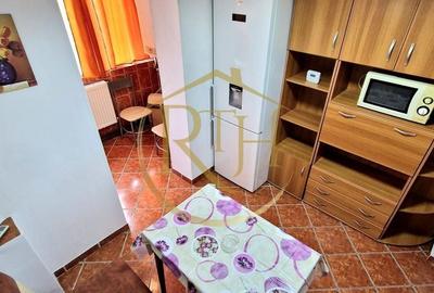 Ofer spre închiriere apartament 3 camere,2 bai, zona Lipovei, 400 euro/lună. - 11
