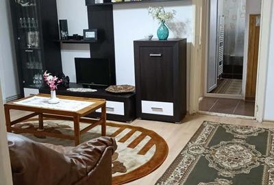 Apartament doua camere, eventual trei, mobilat utilat complet, etaj 1, Narcisa - 1