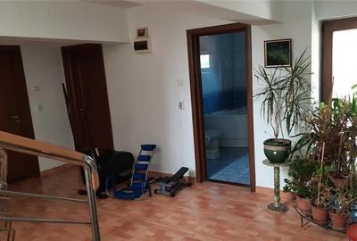 Vanzare vila D+P+1 | Obor - Primarie | teren 758 mp | constructie 2003 | - 9