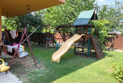 Vila Mogosoaia - 5 camere - 2 bai - 160 mp - 1100 mp teren Vila Mogosoaia - 5 camere - 2 bai - 160 mp - 1100 mp teren - 16