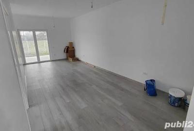 Casă cu 3 camere în Bucovăț (Remetea Mare)