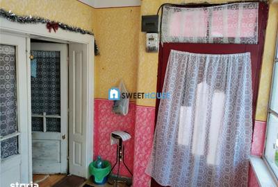Casă cu 3 camere cu Teren 1250 Mp în Beclean