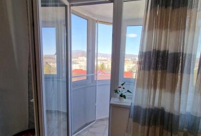 Vanzare apartament cu 2 camere, 48 mp, zona Garii, semidecom - 1