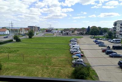APARTAMENT 4 CAMERE, ZONA MICRO 17 - 8