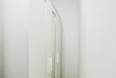 Garsoniera spatioasa in zona Decebal - Piata Alba Iulia - 3