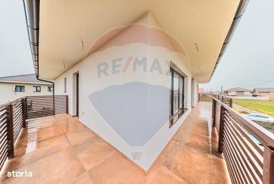 Casă cu 4 camere în Central - 12