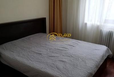 Apartament cu 3 camere în Podu Roș - 2