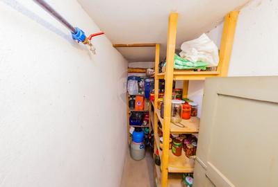 De Vanzare, Bd. Unirii, apartament cu 3 camere, boxa si garaj De Vanzare, Bd. Unirii, apartament cu 3 camere, boxa si garaj - 21