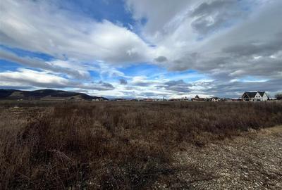 Teren Construcții intravilan de 930 mp, în Hărman - 3