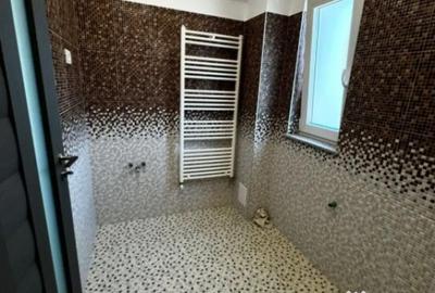 Apartament cu 3 camere decomandat în Central - 4