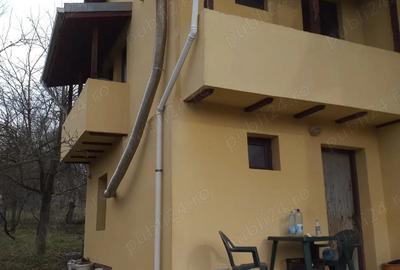 Vila P+1 cu 5 camere si garaj + teren 433mp - 2