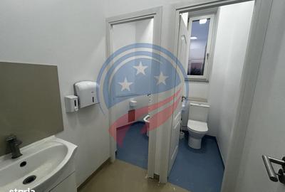 Spațiu comercial, de 1,100 mp, în Central - 1