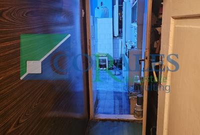 Piata Unirii. Cladire istorica. Fatada renovata! - 2