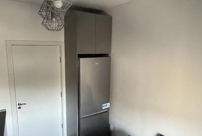 Garsonieră decomandată în Central - 2