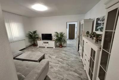 Vind apartament cu 2 camere . - 2