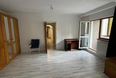 Apartament cu 3 camere decomandat, mobilat în Apărătorii Patriei - 7