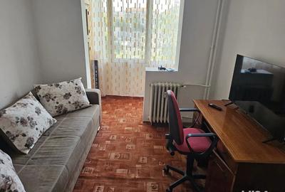 Apartament cu 3 camere decomandat în Central - 4