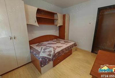 De vanzare Apartament 3 camere, decomandat, Siderurgi?tilor str. Anghel Saligny - 6