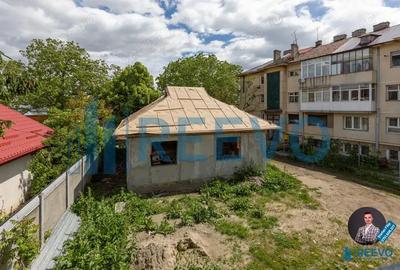 Casa de vanzare, centrala, pe str. Oituz, Bacau - 3