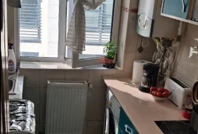Apartament cu 2 camere semidecomandat în Casa de Cultură