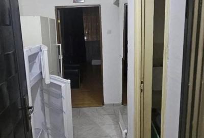 Garsonieră decomandată în Podu Roș