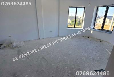 Casă cu 5 camere cu Teren 387 Mp în Agigea - 10