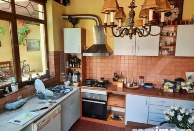 Casă cu 6 camere cu Teren 1600 Mp în Giarmata - 2