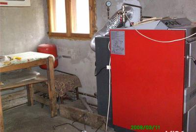 Casă cu 3 camere cu Teren 2500 Mp în Sălătrucu - 8