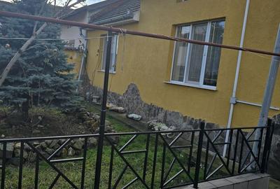 Casă cu 4 camere în Central - 11