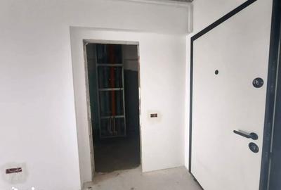 Garsonieră în Titan - 6