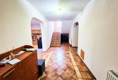 Casă cu 5 camere cu Canalizare în Prundu - 14