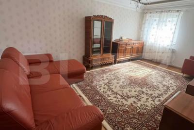 Apartament cu 3 camere decomandat în Gruia - 1