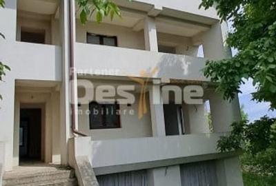 Casă individuală cu 11 camere cu Canalizare în Valea Lupului - 2