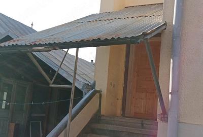 Casă cu 6 camere cu Teren 805 Mp în Central - 1