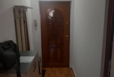 Apartament cu 2 camere în Tractorul - 5