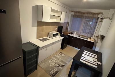 Apartament cu 2 camere decomandat în Central - 4