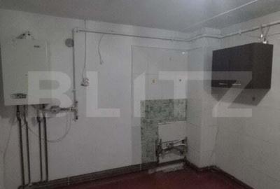 Apartament 3 camere, 66 mp, decomandat, zona- Micro 4 - 10