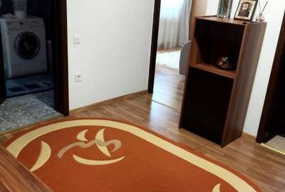 Apartament cu 4 camere în Sub Coastă - 2